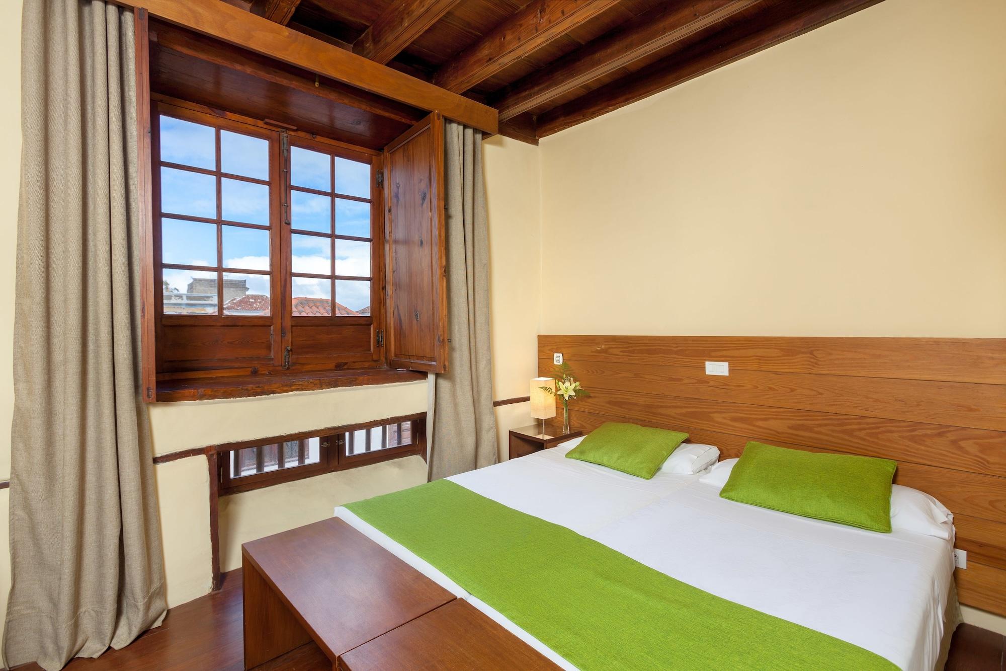 Hotel Livvo La Quinta Roja Гарачико Экстерьер фото