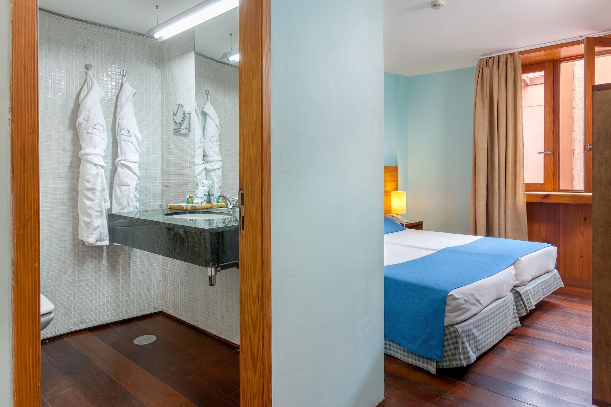 Hotel Livvo La Quinta Roja Гарачико Экстерьер фото