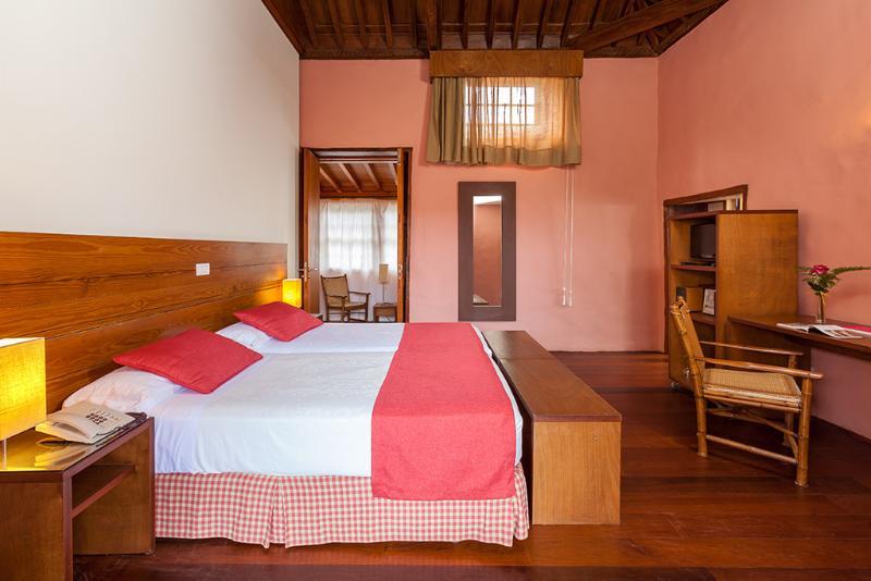 Hotel Livvo La Quinta Roja Гарачико Экстерьер фото